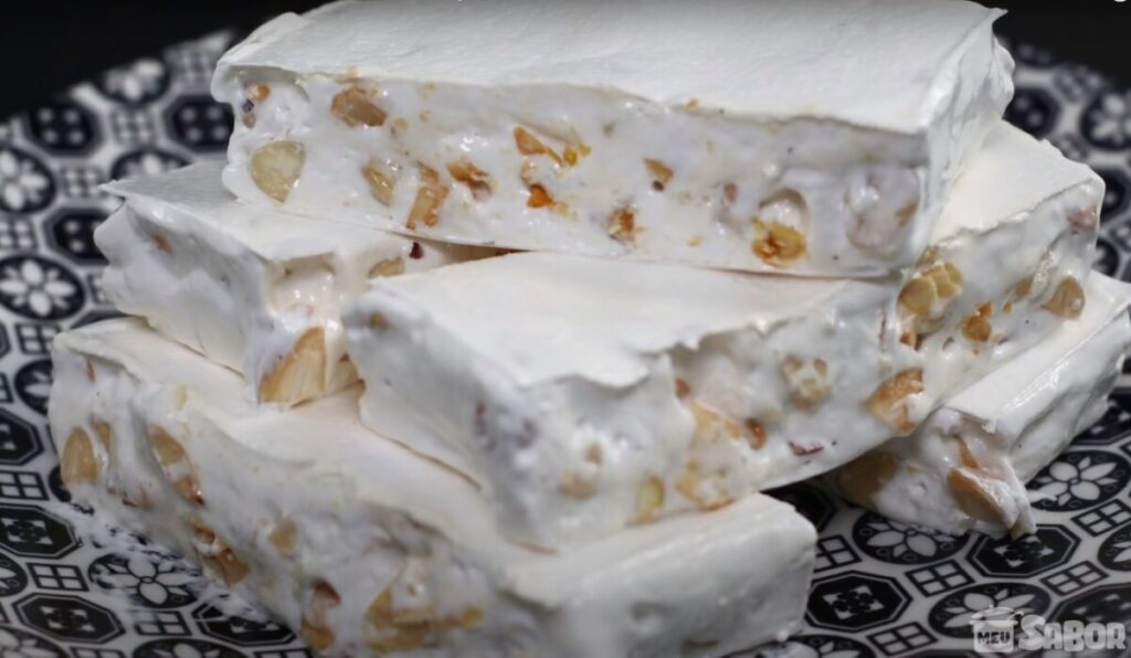 Aprenda a fazer esse maravilhoso Torrone Branco, um doce totalmente diferente dos que você já comeu!