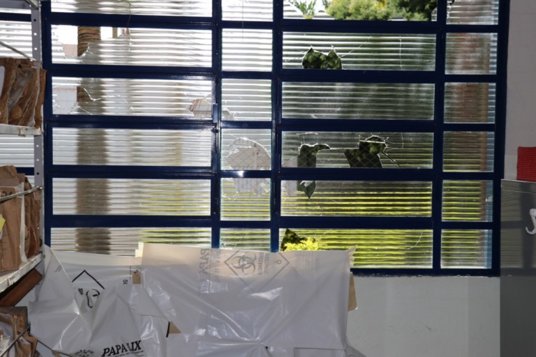 Unidade de saúde suspende atendimento após vandalismo