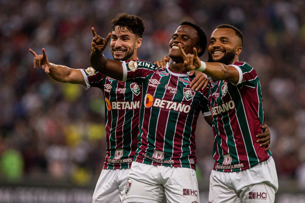 Fluminense vence o Palmeiras e assume a terceira posição no Brasileirão