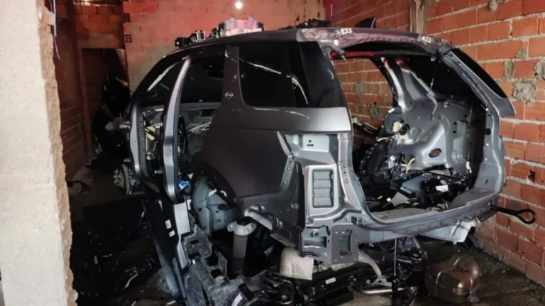 Carro roubado de Péricles é encontrado na Zona Leste de São Paulo