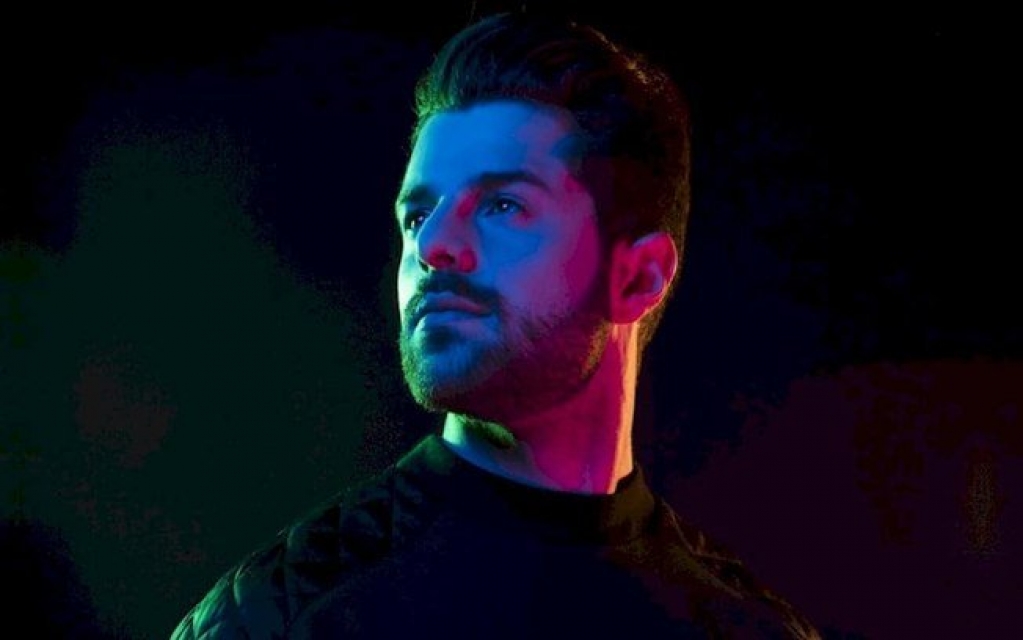 Alok: Justiça não vê quebra de contrato entre DJ e Grupo Petrópolis