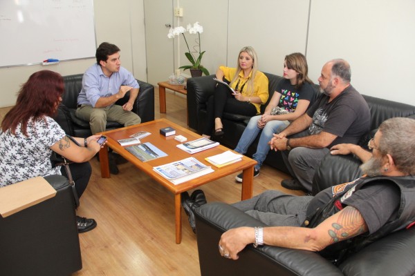 Reunião na prefeitura definiu retomada do projeto