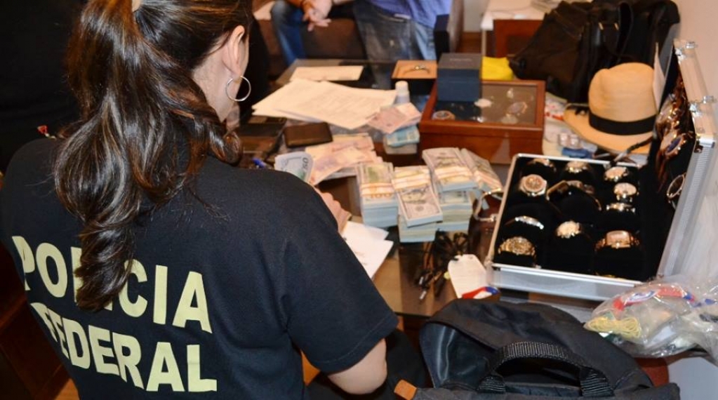 Justiça Federal condena dez por tráfico internacional na Rota Caipira de São Paulo Justiça Federal condena dez por tráfico internacional na Rota Caipira de São Paulo
