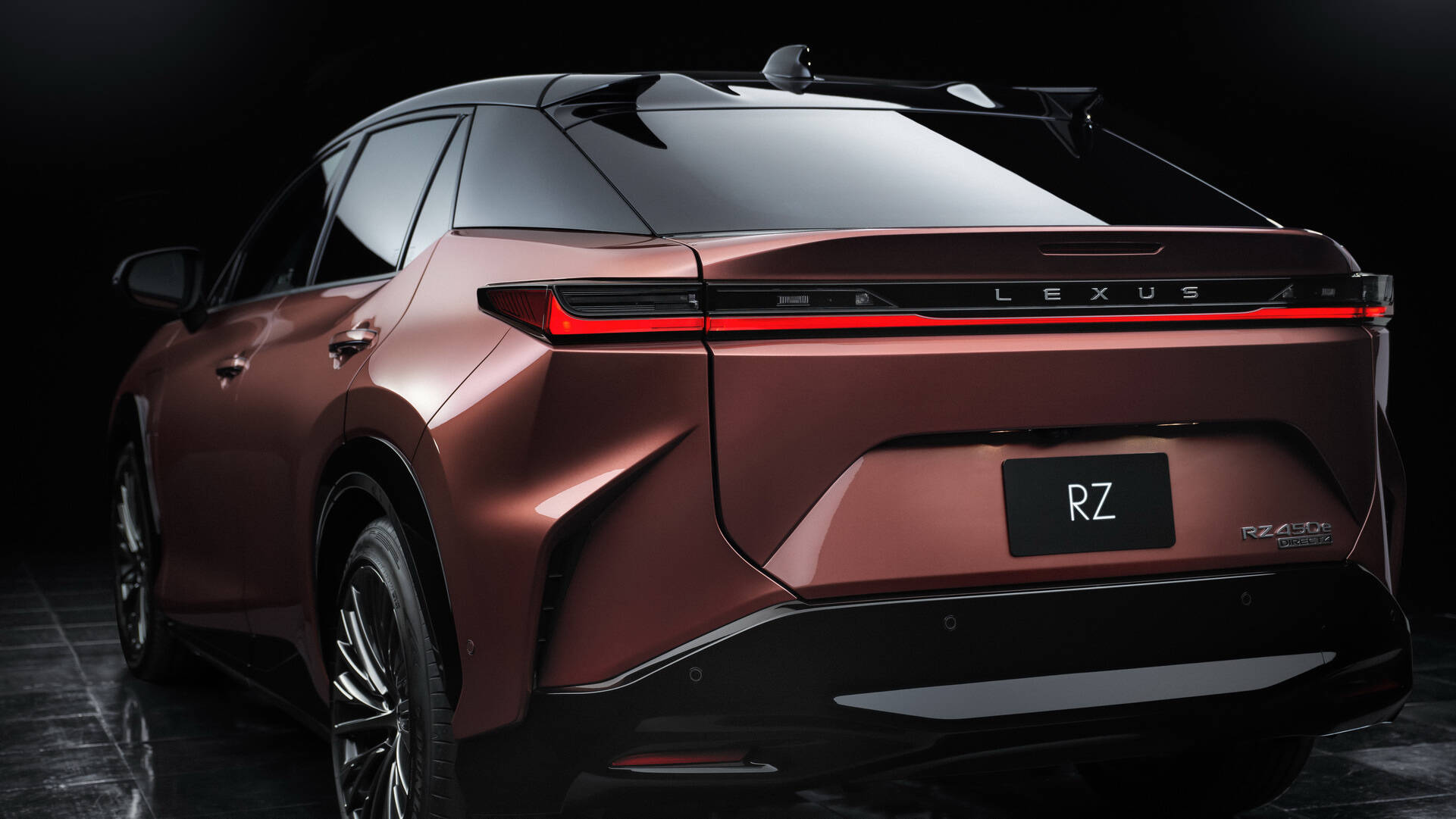 Lexus RZ 450e. Foto: Divulgação