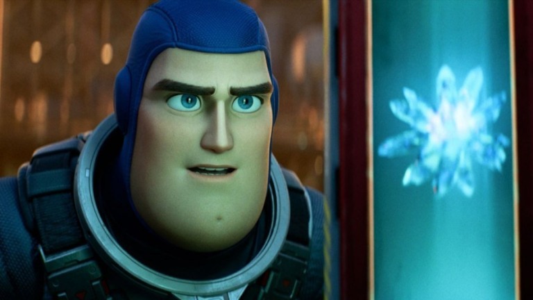 Rede de cinemas retira aviso de 'ideologia de gênero' de 'Lightyear'
