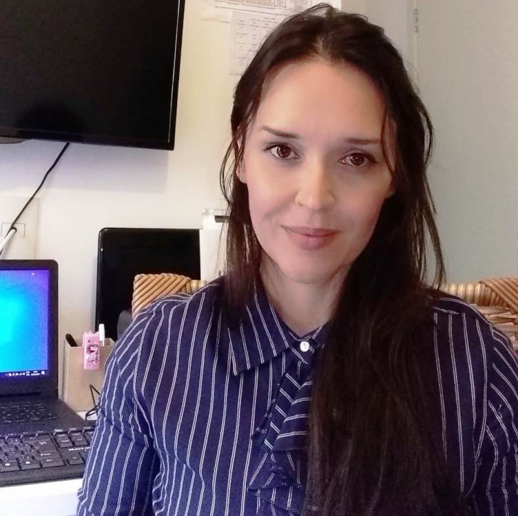 Keila Menossi, advogada em consultoria empresarial em Marília Keila Menossi, advogada em consultoria empresarial em Marília