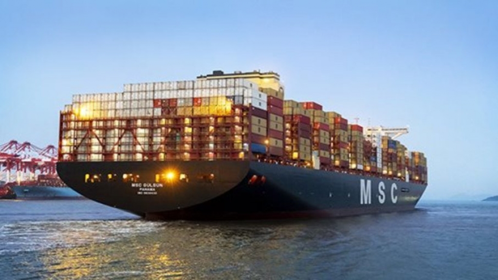 Maersk e MSC suspendem movimentação de contêineres na Rússia Maersk e MSC suspendem movimentação de contêineres na Rússia