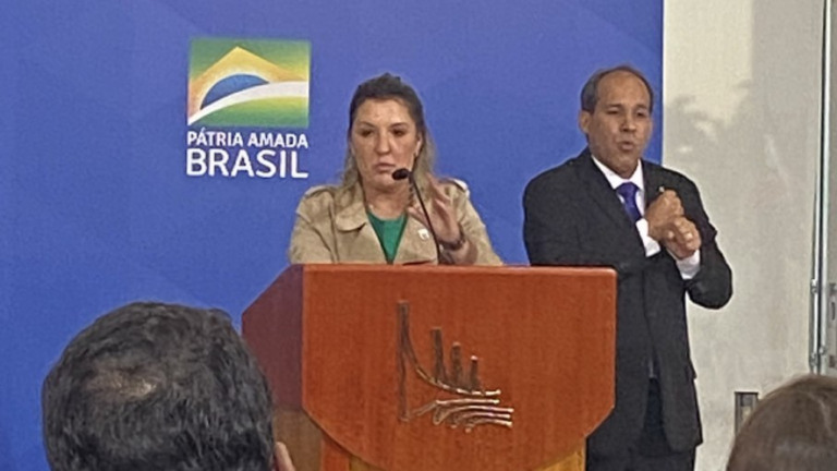Após denúncias de assédio, Guimarães deve ser substituído por mulher