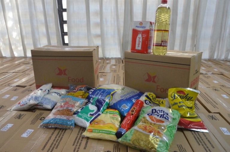 Rede municipal inicia entrega de kits de alimentos a estudantes em Marília