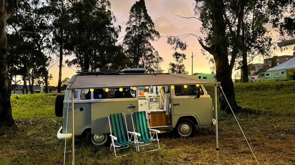 Mulheres relatam experiências ao viajarem sozinhas de motorhome