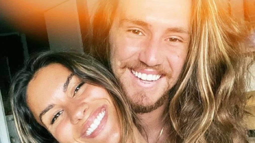 Vitor Kley e Carolina Loureiro terminam namoro Vitor Kley e Carolina Loureiro terminam namoro