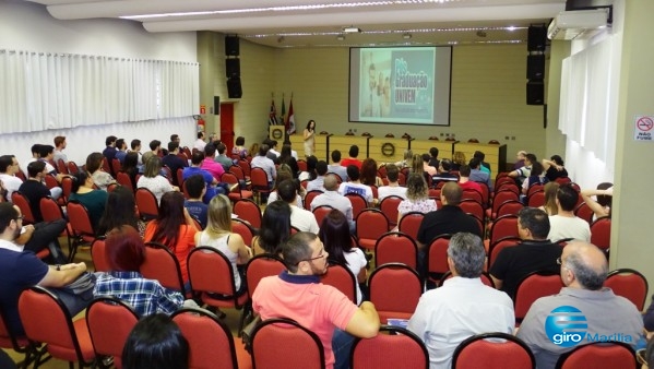 Mercado mais exigente leva candidatos para pós-graduação em Marília