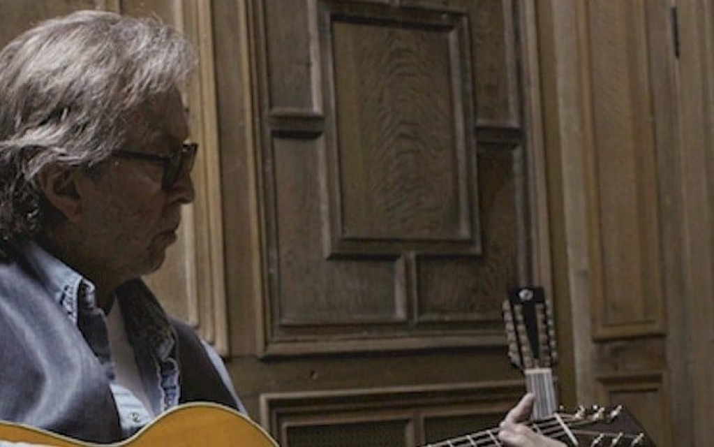 Eric Clapton: para guitarrista, vacinação contra covid é "hipnose em massa"