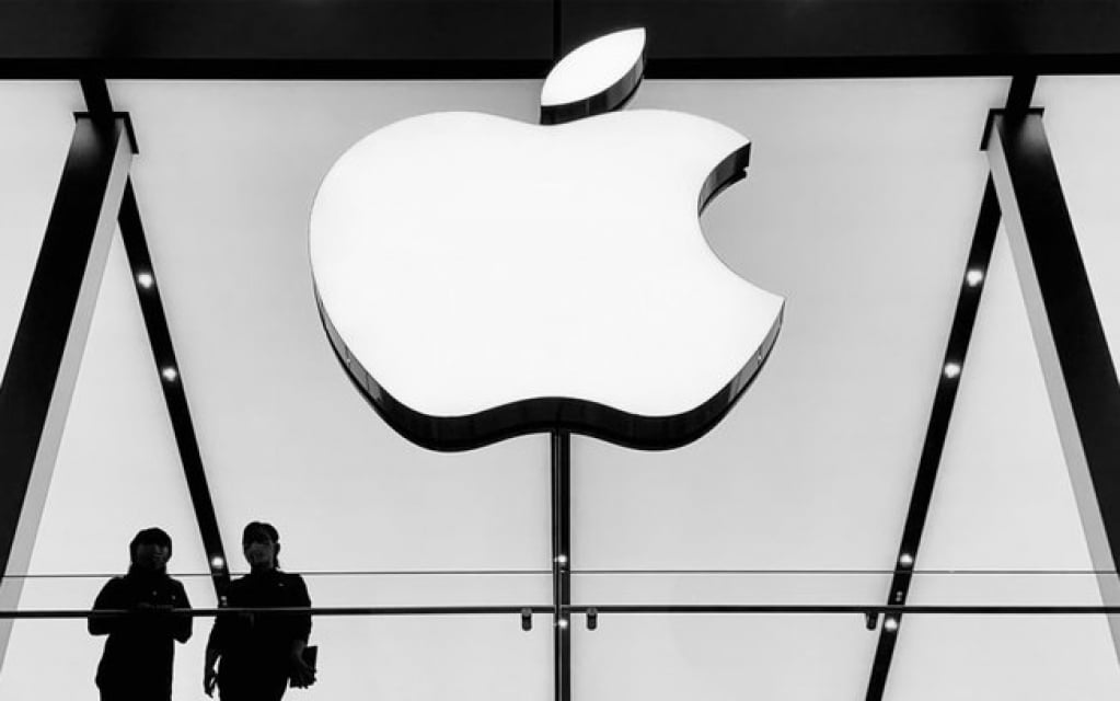 Apple adia volta aos escritórios para 2022 após críticas de funcionários