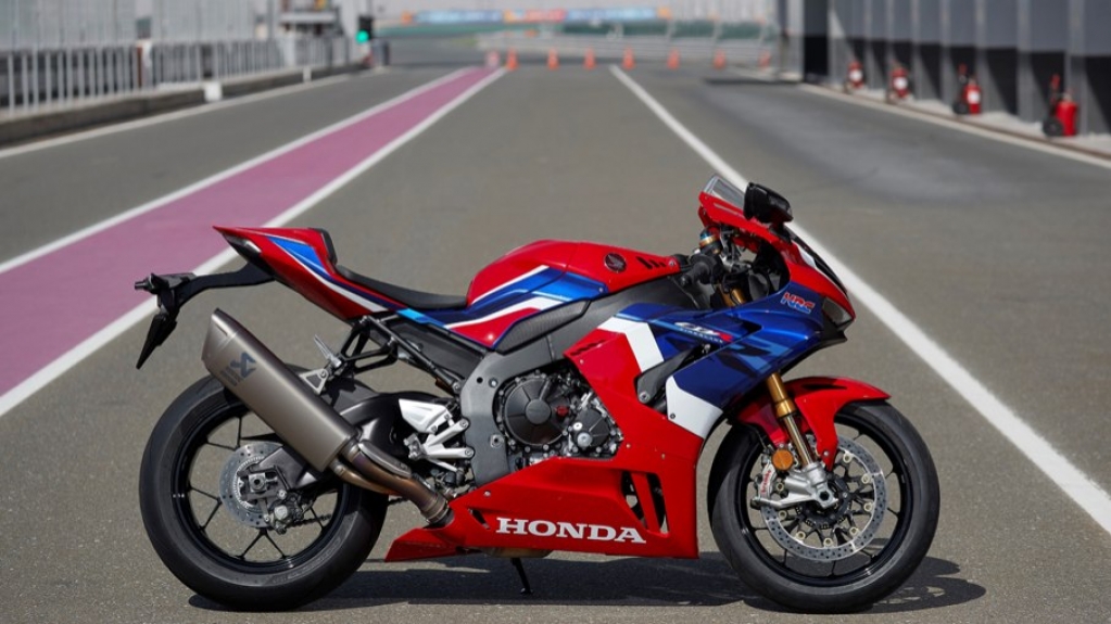 Honda CBR 1000RR-R Fireblade SP