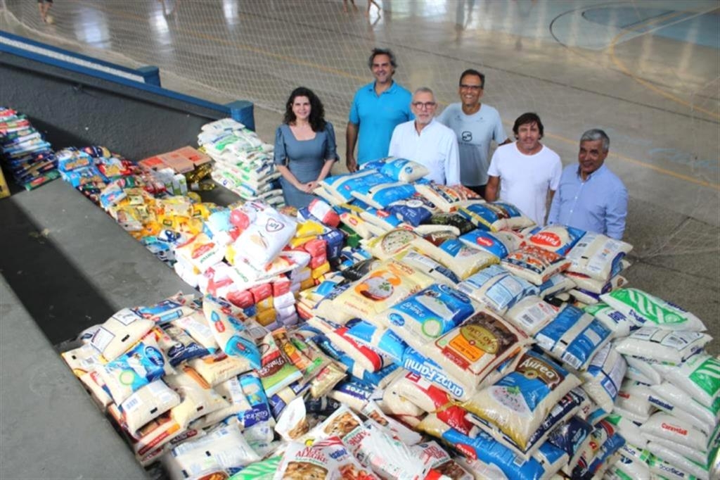 Corrida São Silvestre de Marília arrecada e doa nove toneladas de alimentos