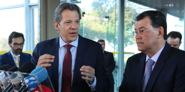 © Valter Campanato/Agência