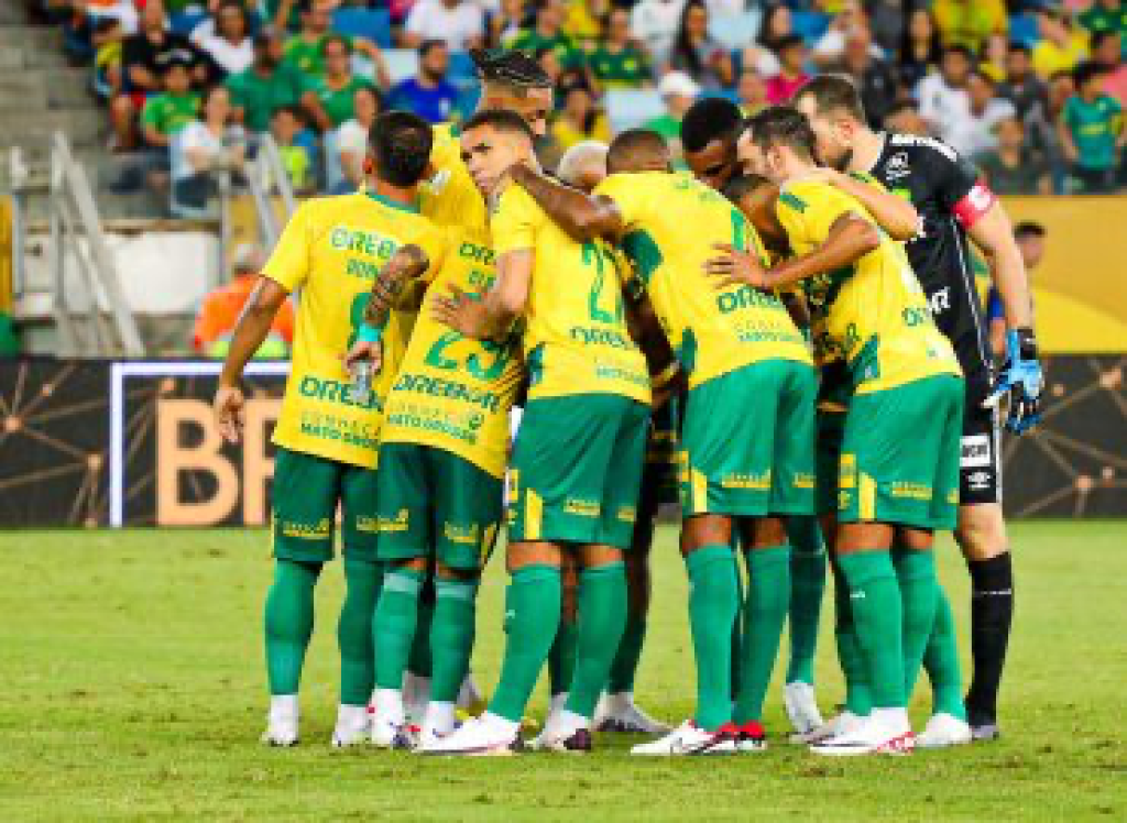 Cuiabá fica só no empate com o Cruzeiro na Arena Pantanal