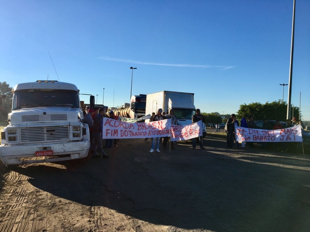 Protesto na rodovia Marechal Rondon – reprodução/TV Tem