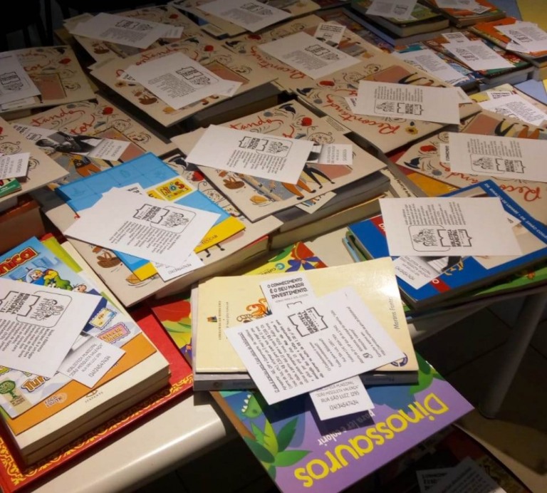 Marília vai distribuir kits de livros com cestas básicas do Fundo Social
