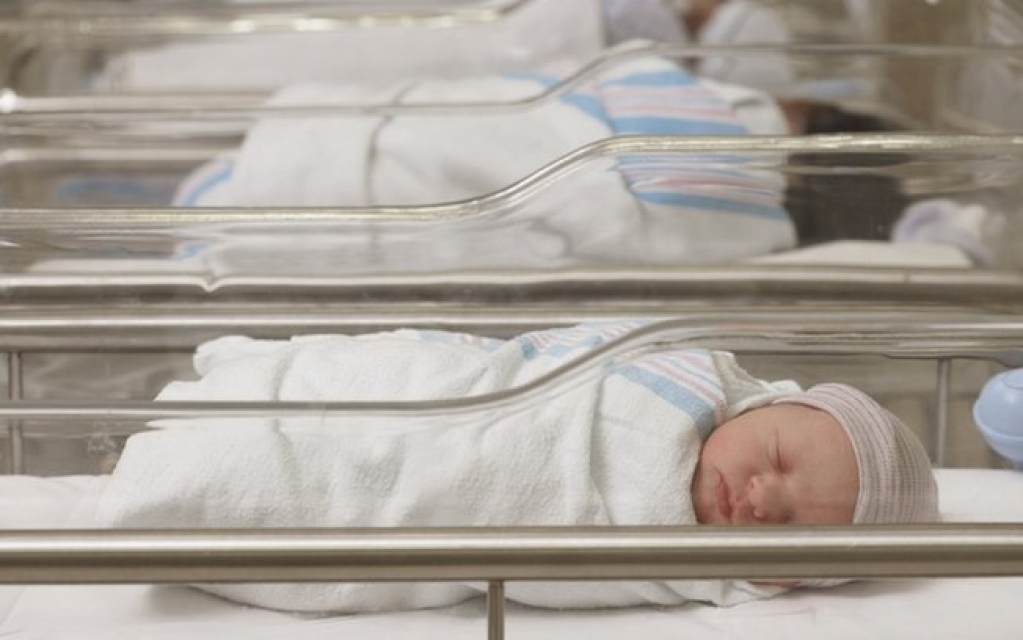 Covid-19: 300 mil bebês deixaram de nascer no Brasil por pandemia