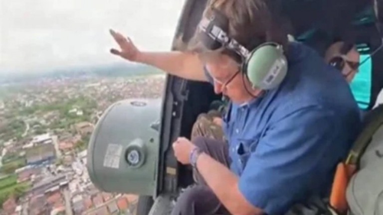 Bolsonaro reduz imposto sobre arrendamento de aviões por cinco anos