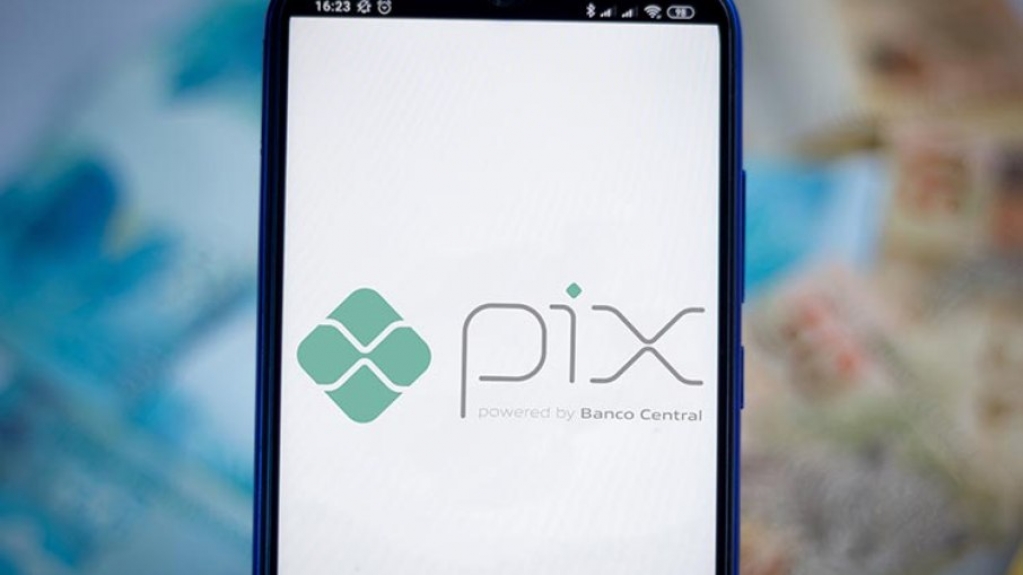 Pix noturno com limite de R$ 1 mil valerá a partir de 4 de outubro