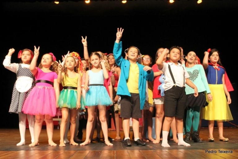 Cultura fará oficinas gratuitas de teatro para crianças em Marília; 40 vagas