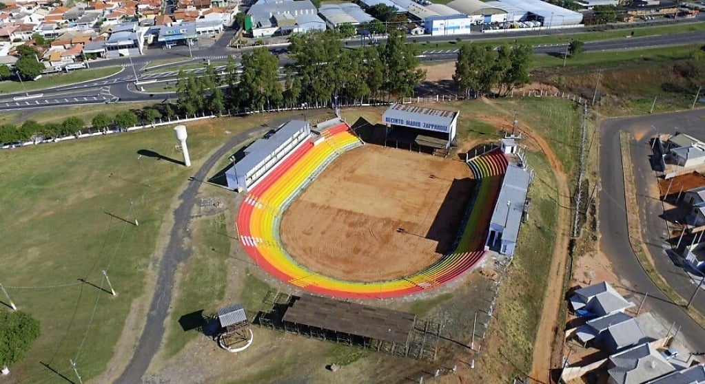 Festa do Peão de Pompeia terá melhor do rodeio junto a grandes shows