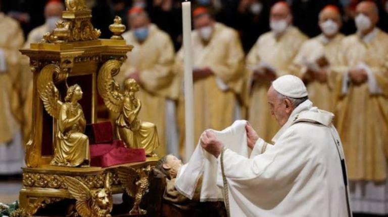 Guerra na Ucrânia completa 10 meses e papa faz apelo durante missa