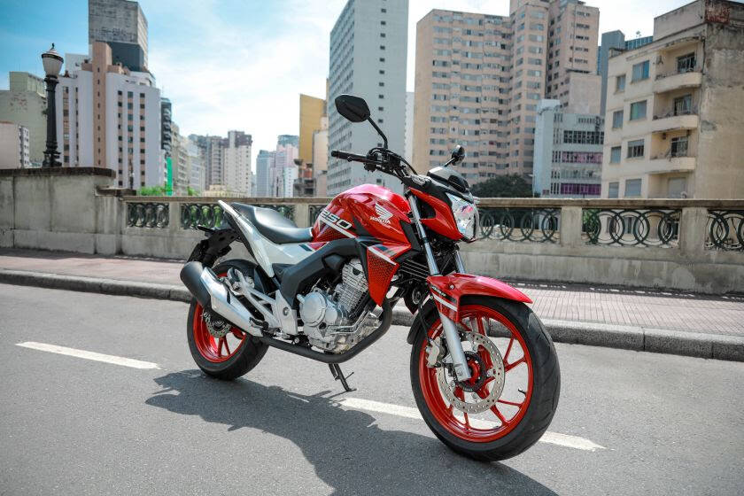 Honda CB Twister. Foto: Divulgação