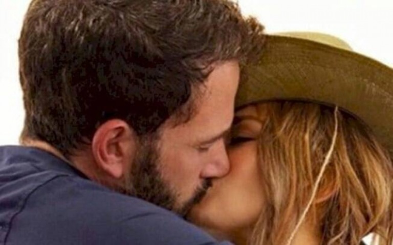Jennifer Lopez sobre relacionamento com Ben Affleck: "Crescemos"