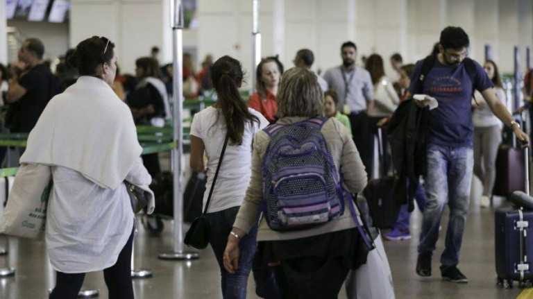 Passagens aéreas mais caras reduz deflação entre mais ricos; entenda
