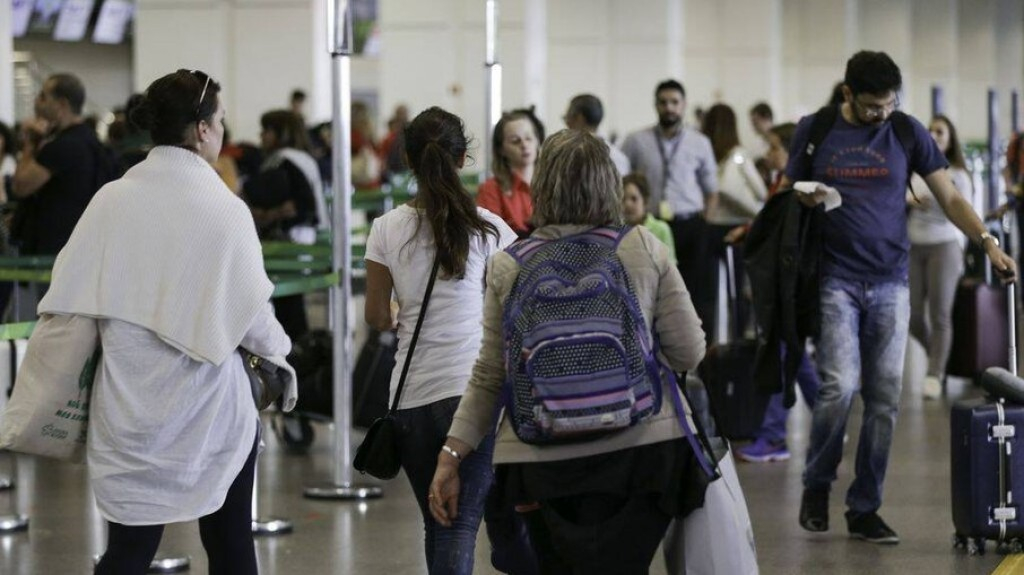 Passagens aéreas mais caras reduz deflação entre mais ricos; entenda Passagens aéreas mais caras reduz deflação entre mais ricos; entenda
