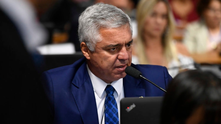 Senador Major Olimpio tem morte cerebral após Covid-19