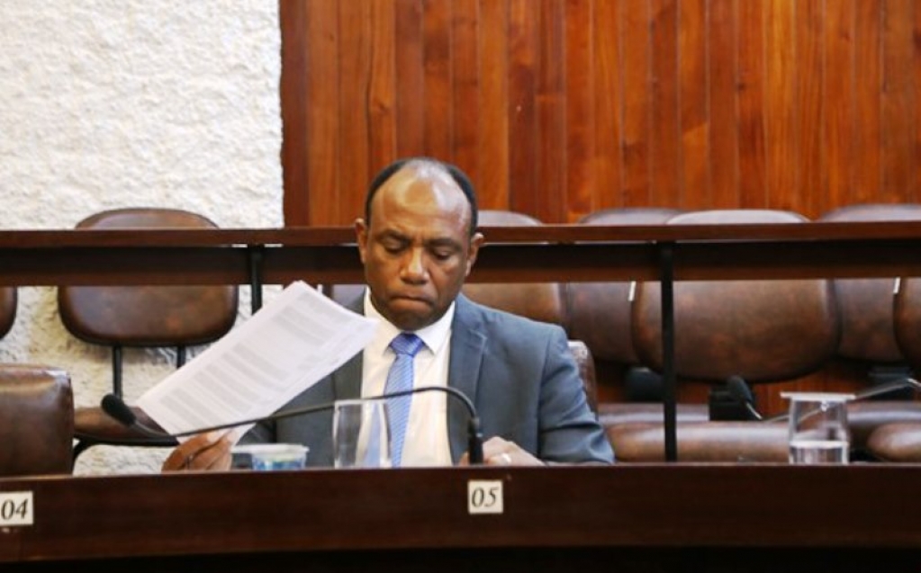 Oficial aposentado e ex-vereador ganha na justiça férias por tempo de curso na PM Oficial aposentado e ex-vereador ganha na justiça férias por tempo de curso na PM