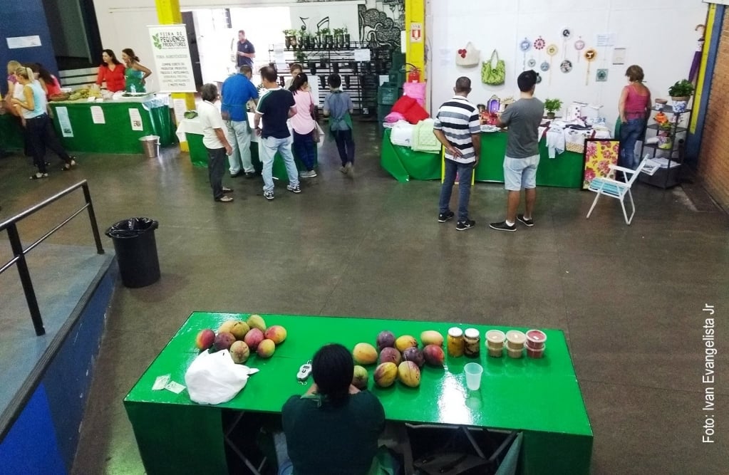 Feira oferece alimentos sem agrotóxicos em Marília – Foto: Ivan Evangelista Jr