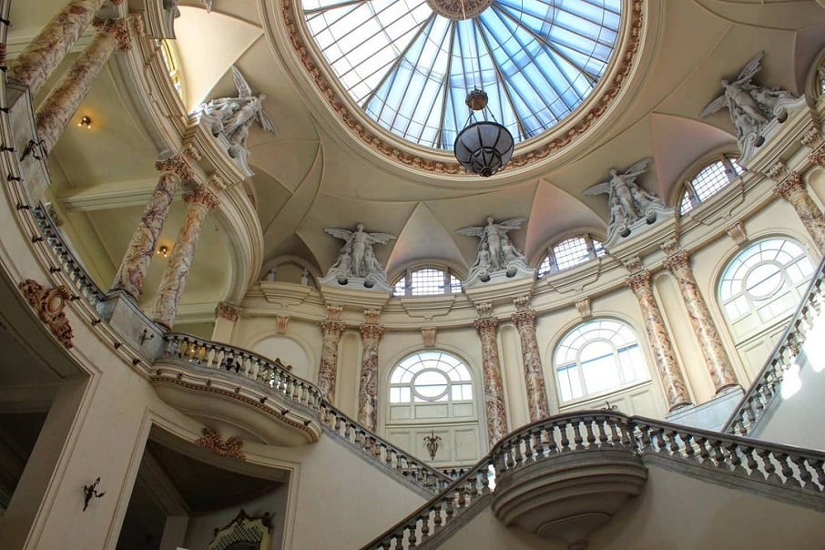 O interior do Gran Teatro de La Habana, em Havana, Cuba. Foto: Reprodução/Instagram 23.02.2023