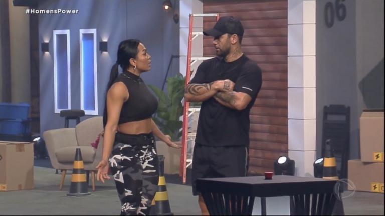 'Power Couple': Galisteu nega desistência de Hadballa e Eliza