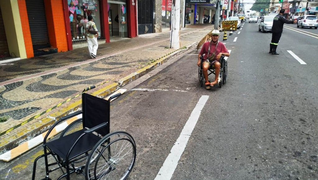 Multa Moral orienta motoristas e estimula respeito no trânsito de Marília