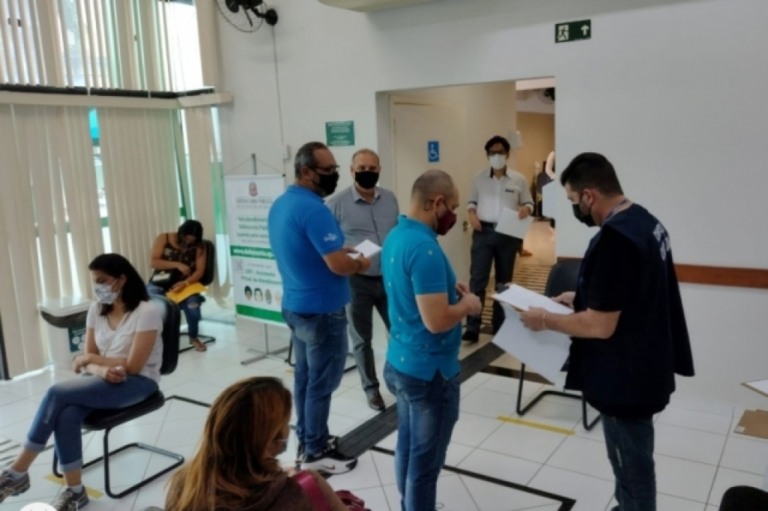 Mutirão de atendimento vai ajudar imigrantes a regularizar situação em Marília