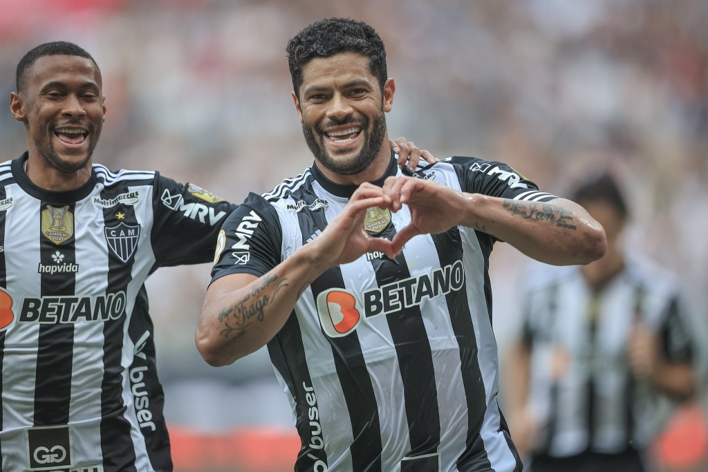 Atlético-MG vence o Inter no Beira-Rio com golaço de Hulk