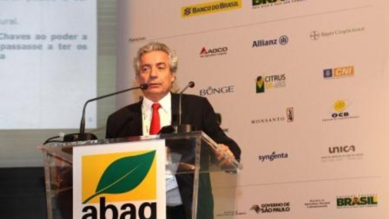 Adriano Pires desiste da presidência da Petrobras, diz colunista