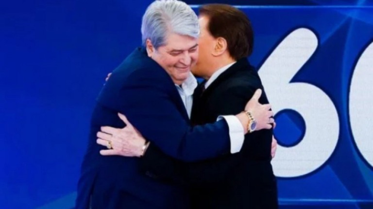 Datena fala de emoção em 'Programa Silvio Santos': 'Referência'