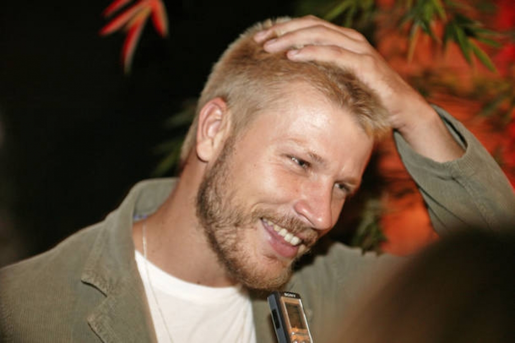 Rodrigo Hilbert leva bronca do Detran em redes sociais