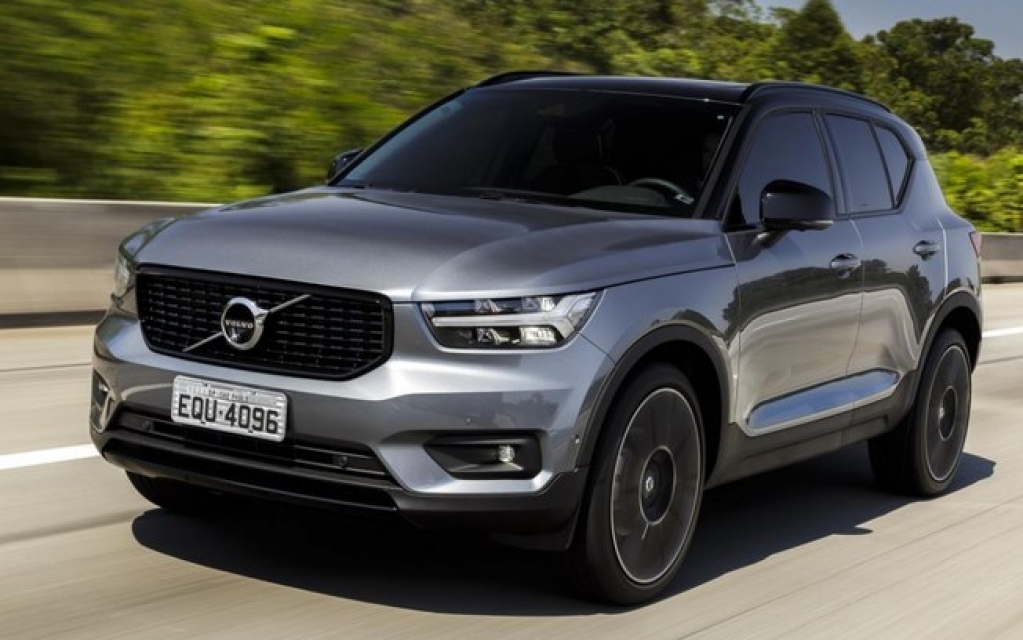 SUVs da Volvo chegam à linha 2020 com novos motores