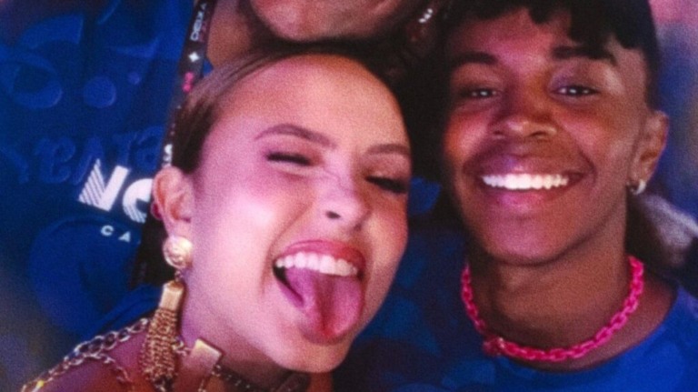 Larissa Manoela vai à Sapucaí com Jean Paulo, seu par em ‘Carrossel’