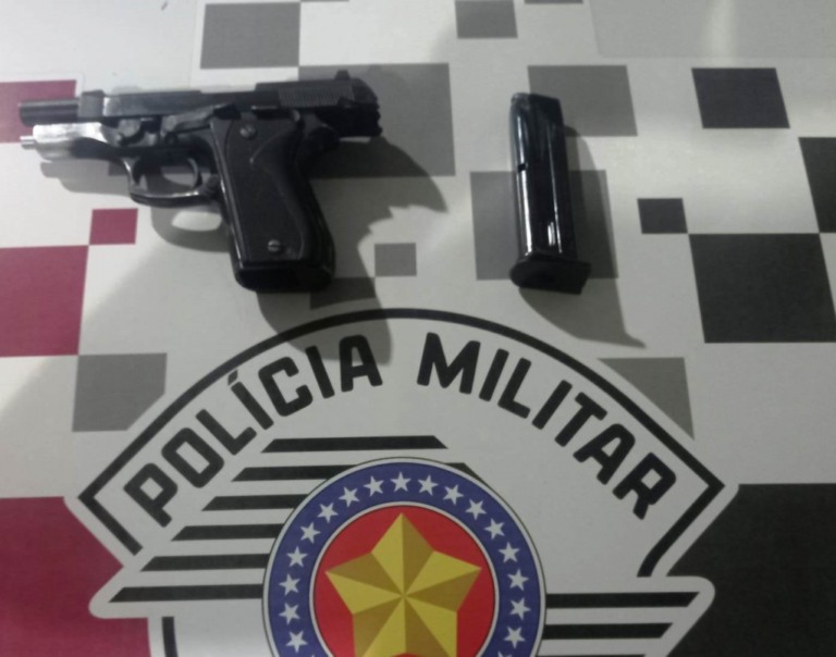 Autônomo ameaça matar ex-mulher, é preso com arma na zona norte