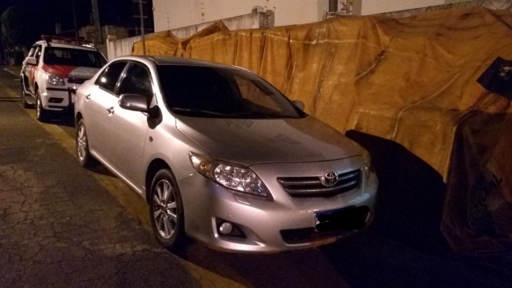 PolÃcia prende dois em Tupã após roubo e cárcere privado em Bastos PolÃcia prende dois em Tupã após roubo e cárcere privado em Bastos