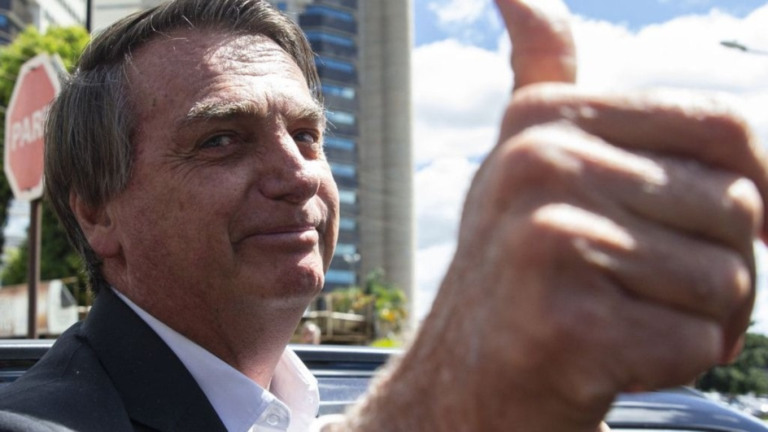 Reprodução: Agência Brasil – 26/04/2023 Jair Bolsonaro (PL) é acusado de participar de fraudas em cartões de vacina